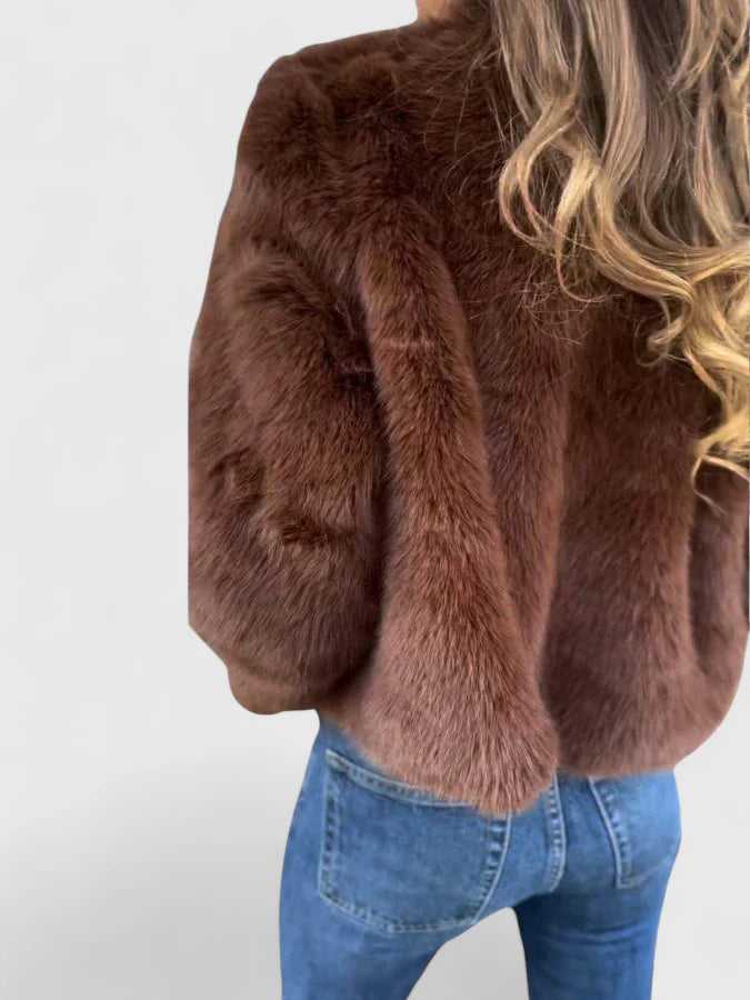 Ija | Sophisticated Coat