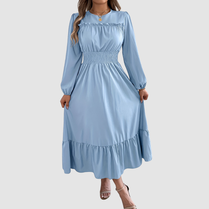 ISOLA LANE | LAIVASTONSININEN RÖYHEÄ MIDI-MEKKO" can be rewritten as:

"ISOLA LANE | Laivastonsininen Röyhelö MIDI-Mekko