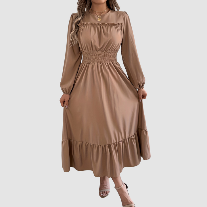 ISOLA LANE | LAIVASTONSININEN RÖYHEÄ MIDI-MEKKO" can be rewritten as:

"ISOLA LANE | Laivastonsininen Röyhelö MIDI-Mekko