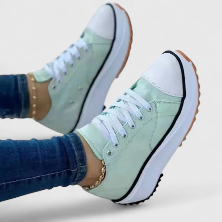 Kelly | Stylish Mukavat Sneakers