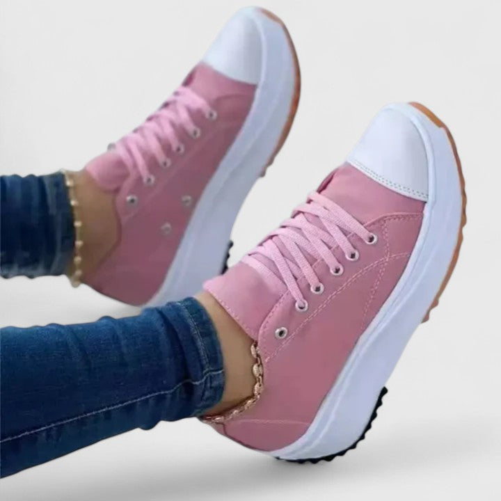 Kelly | Stylish Mukavat Sneakers